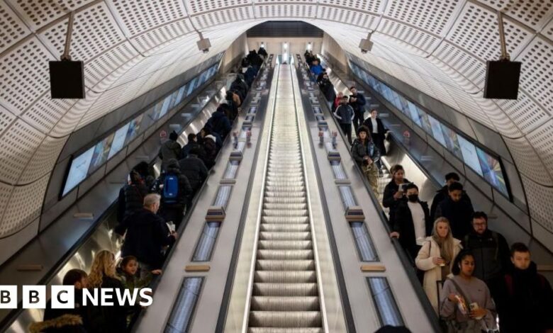 London transport cyber attack: Boy, 17, arrested