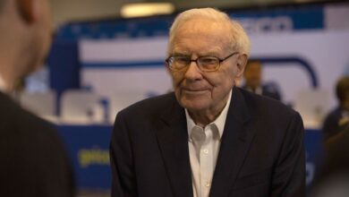 Berkshire slashes Bank of America stake to under 10%, no longer required to disclose frequently