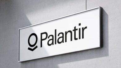 If You Invested $1,000 In Peter Thiel Co-founded Palantir When It IPOed 4 Years Ago, Here's How Much You Would Have Now