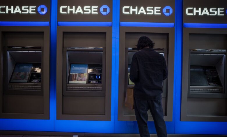 JPMorgan begins suing customers who allegedly stole thousands of dollars in 'infinite money glitch'