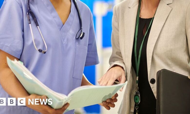 NHS managers to be sacked in failing hospitals - Streeting