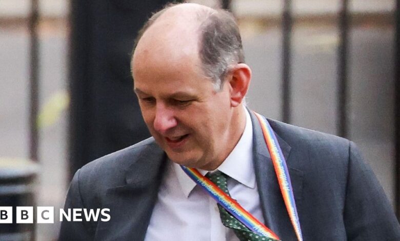 Sir Philip Barton to step down as Foreign Office chief