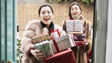 You're 'wired' to overspend during the holidays, expert says — here's what to do about it