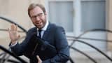 French Minister for the Economy, Finance and Industry Antoine Armand arrives at the Elysee presidential palace to attend the weekly cabinet meeting, during which France's 2025 budget was presented, on October 10, 2024 in Paris. 