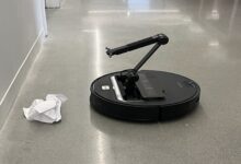 Chinese robot vacuum cleaner company reveals model with an AI-powered arm