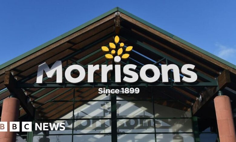 Morrisons customers say Christmas deliveries and discounts down