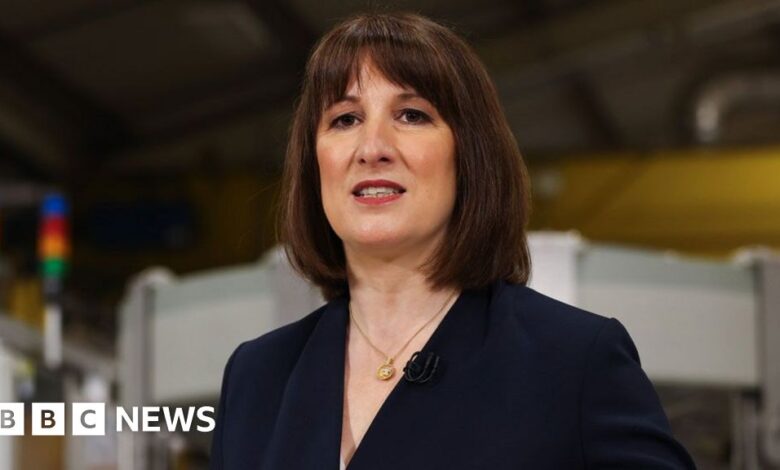 Rachel Reeves backs Heathrow third runway in growth push