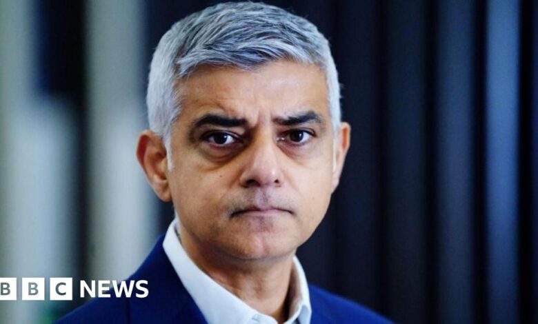 Sadiq Khan knighthood prompts Tory criticism