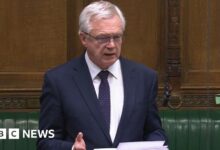 Sir David Davis calls for Letby retrial, claims 'no hard evidence'