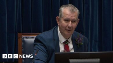 Stormont: 'Dress smartly', Speaker Edwin Poots tells MLAs