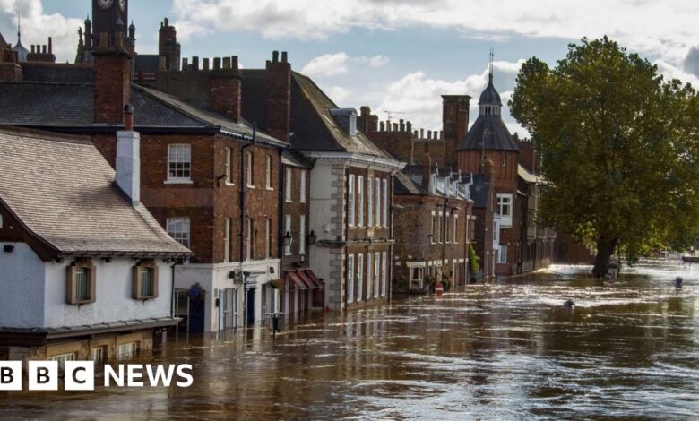 Flooding defences: Govt pledges to spend £2.6bn in next two years