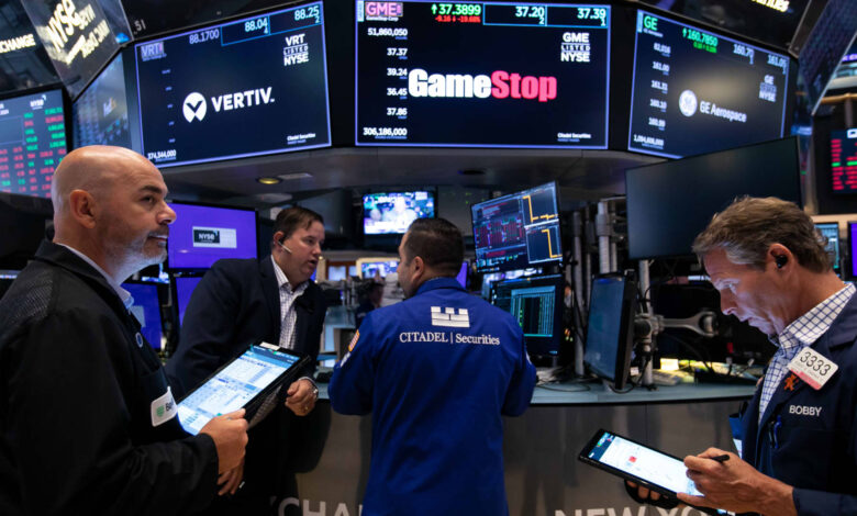 GameStop, MicroStrategy shares rise after Ryan Cohen posts photo with Michael Saylor