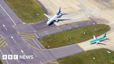 Gatwick Airport: Second runway backed by government