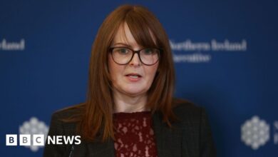 Stormont: Archibald to become economy minister in SF reshuffle