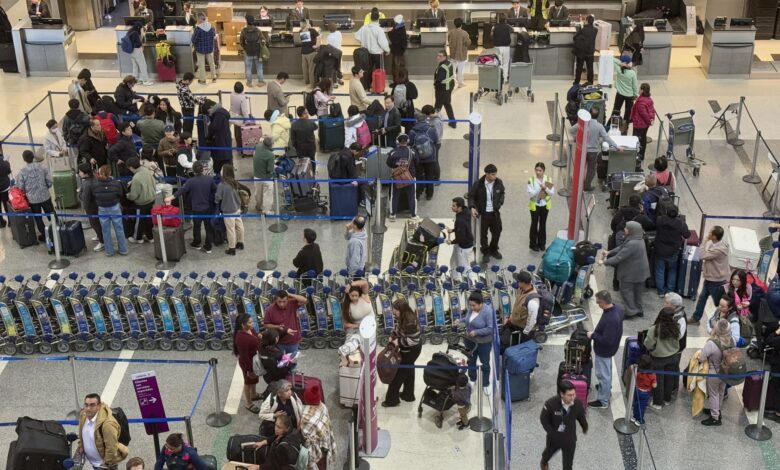 Airfare, produce and TVs: Which prices are falling for consumers