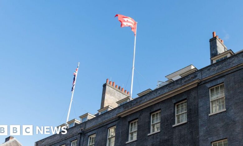 Downing Street should fly Middlesex flag, say Conservatives
