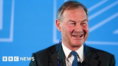 Ex-Reform MP Lowe will not face charges over alleged threats