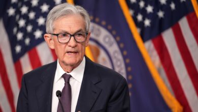 Fed worried it could face 'difficult tradeoffs' if tariffs reaggravate inflation, minutes show