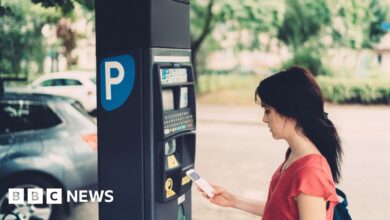 Government takes aim at multiple parking app 'hassle'