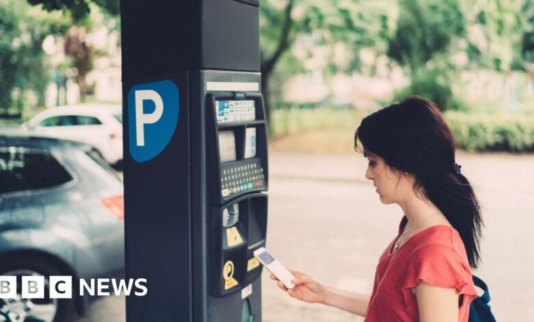 Government takes aim at multiple parking app 'hassle'