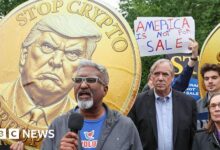 Protestors accuse Trump of corruption as he hosts crypto dinner