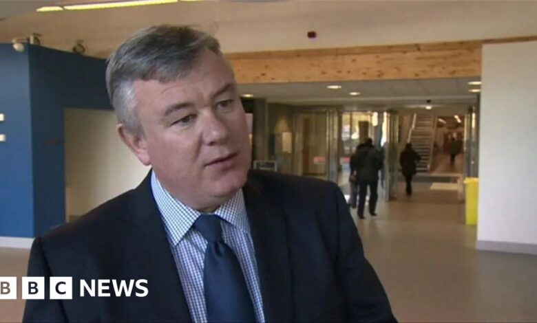 Shoot all Tories comment councillor avoids suspension