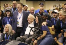 Warren Buffett tells WSJ he stepped aside as CEO after finally feeling old