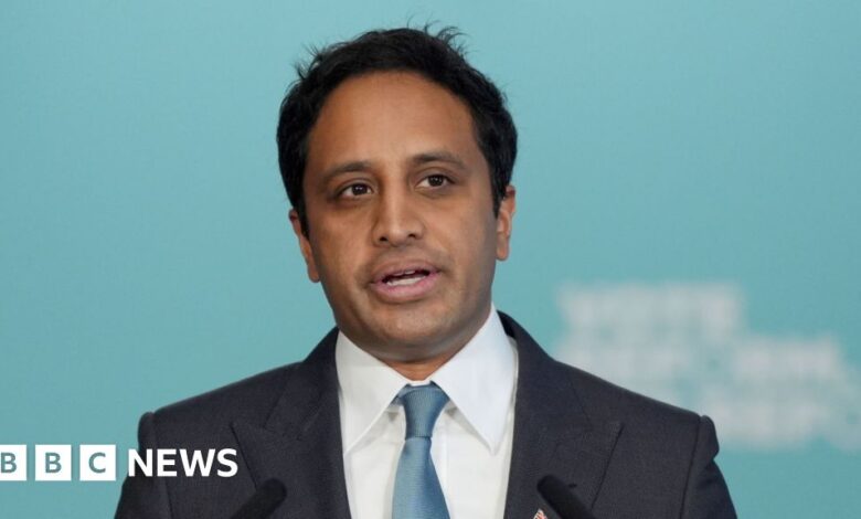 I forgave Yusuf, says Refom UK leader Farage after burka row