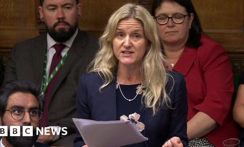 MPs bar health workers from raising assisted dying with children