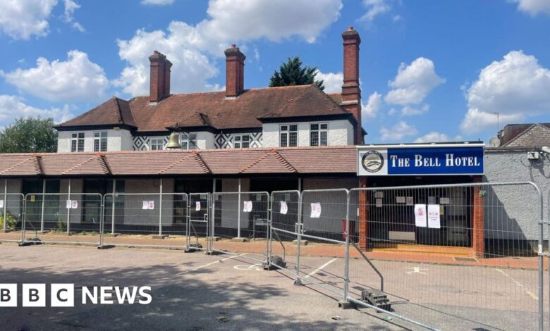 Asylum seekers refusing to leave hotels risk homelessness