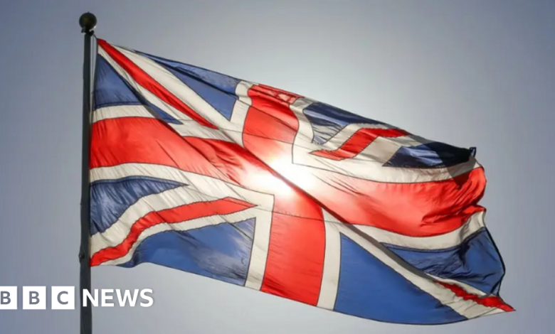 Londonderry: Police say union flag theft was sectarian hate crime