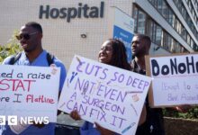 Streeting warns NHS faces challenging few days as doctor strike begins