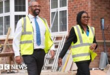 Tories say PM is fuelling frustration over asylum seeker housing