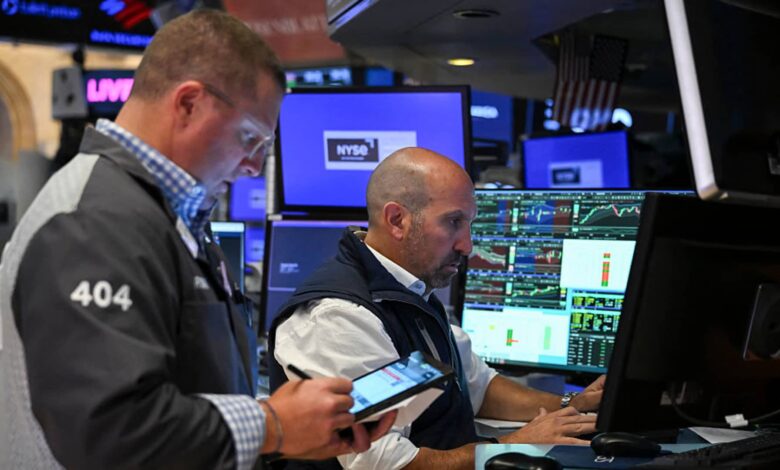 Hedge funds, matching the market's performance, are turning cautious with stocks at record highs