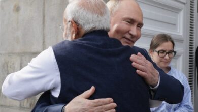 Russia weighs into U.S.-India tariff spat, saying New Delhi can choose its own trade partners