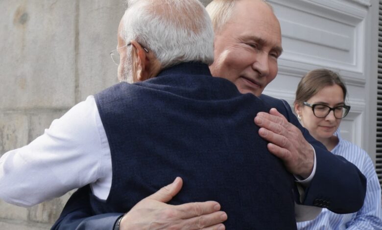 Russia weighs into U.S.-India tariff spat, saying New Delhi can choose its own trade partners