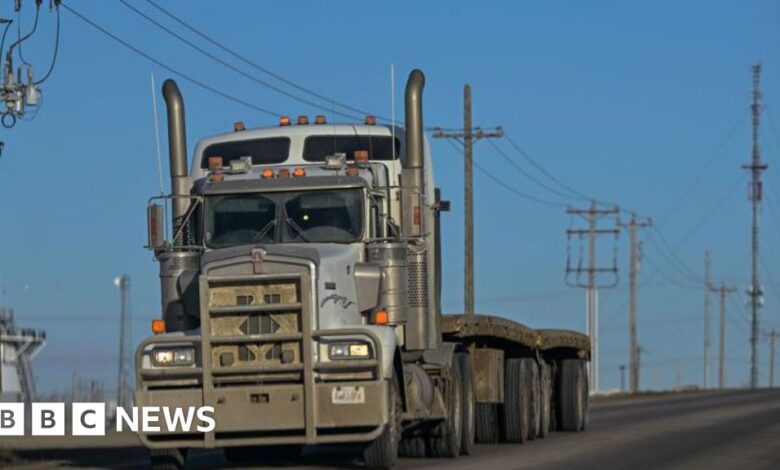 Trucking's uneasy relationship with new tech