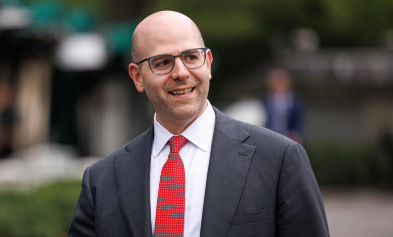 Trump to nominate economic advisor Stephen Miran to be new Fed governor, replacing Kugler