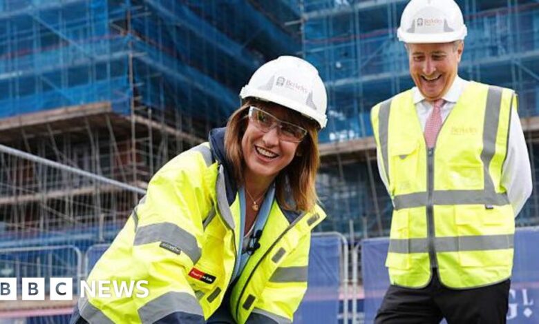 Faisal Islam: Reeves will need her hard hat for the next 12 weeks