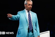 Farage puts spotlight on Labour woes at Reform UK conference