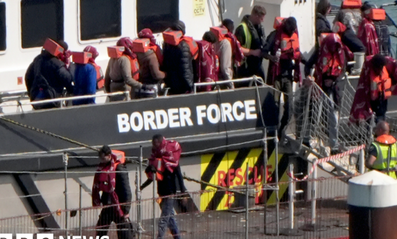 Migrant return flights to France set to start next week