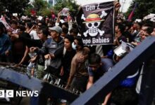 Social media ban lifted after 19 killed in protests