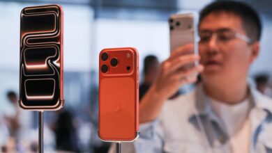 Stocks making the biggest moves midday: Oracle, Apple, Metsera, Compass, Kenvue and more