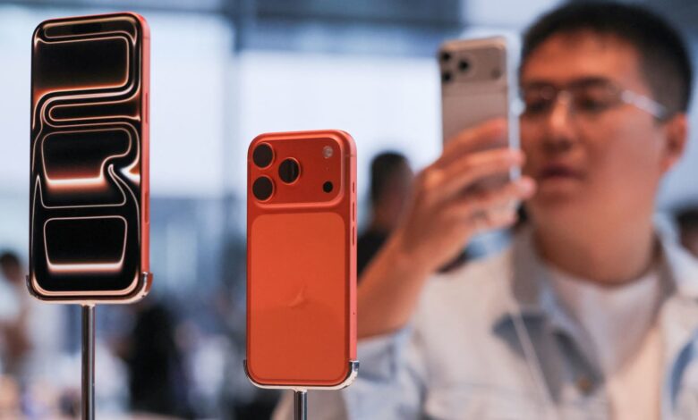 Stocks making the biggest moves midday: Oracle, Apple, Metsera, Compass, Kenvue and more