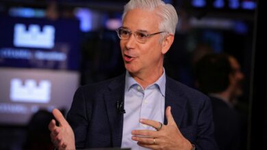 Wells Fargo CEO sees 'more downside' to U.S. economy as lower-income consumers struggle