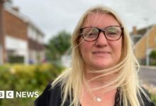 Worthing mum 'angry' and 'upset' at adopted child therapy cuts